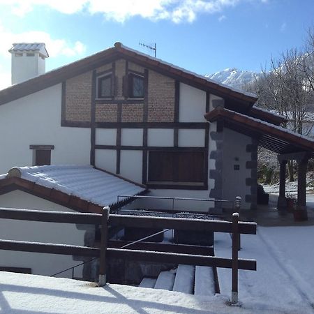 Casa Rural Balerdi Guest House Azcarate ภายนอก รูปภาพ