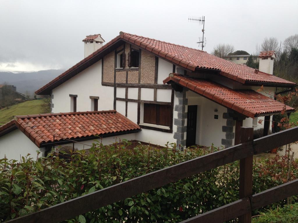 Casa Rural Balerdi Guest House Azcarate ภายนอก รูปภาพ