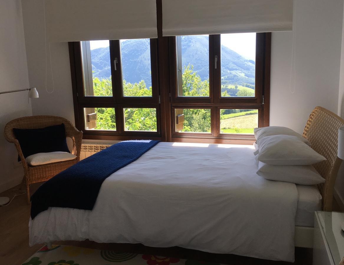 Casa Rural Balerdi Guest House Azcarate ภายนอก รูปภาพ